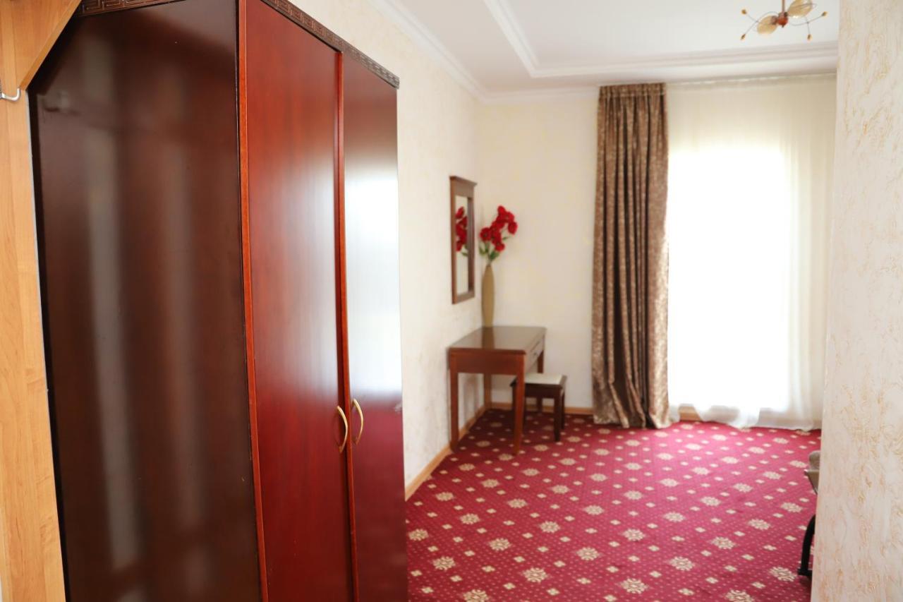 Hotel Eurasia Deluxe ボロヴォエ エクステリア 写真
